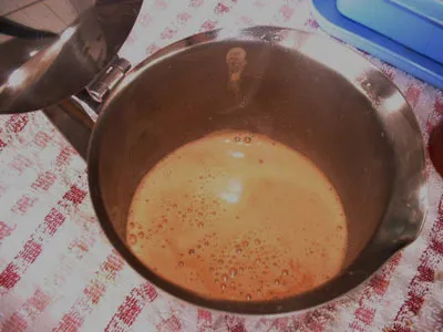 Espresso foam from moka pot 