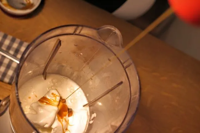add-caramel