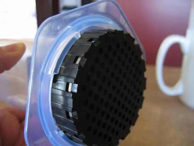 twist filter onto aeropress