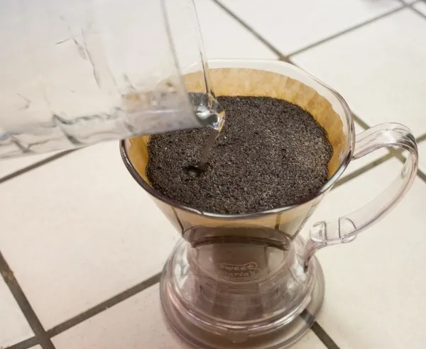 Clever Coffee - Cover Coffee Grinds