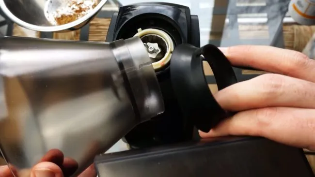 burr grinder grounds bin clean