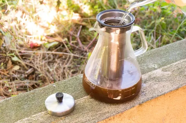 add water to cold coffee brewer slowly