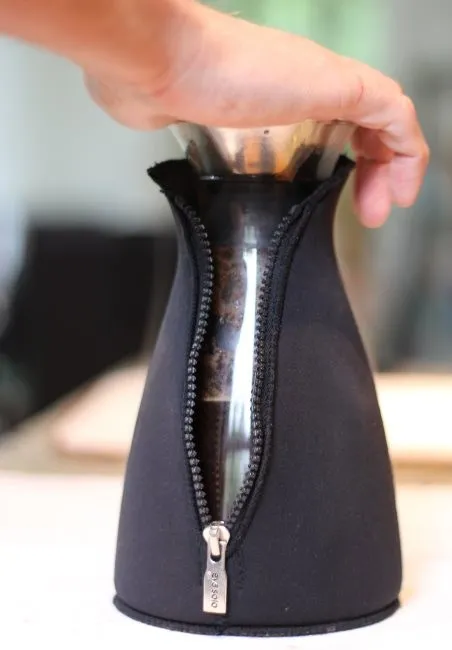 secure lid on Eva Solo Coffee Brewer