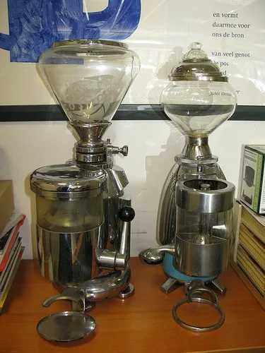 2 coffee grinders