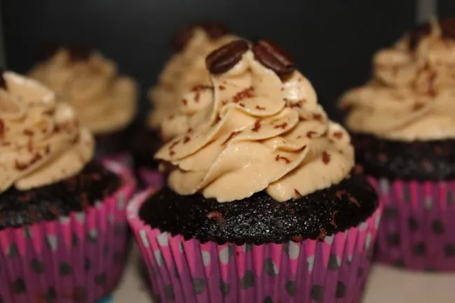 finished mocha cupcakes