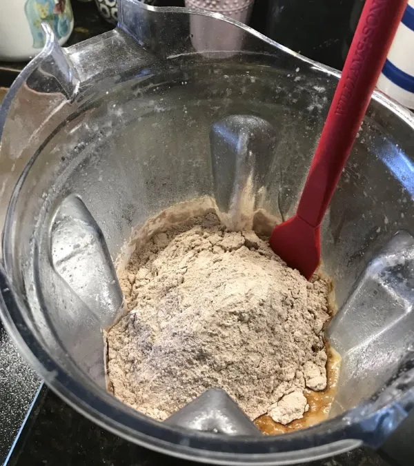screwball cake mixing